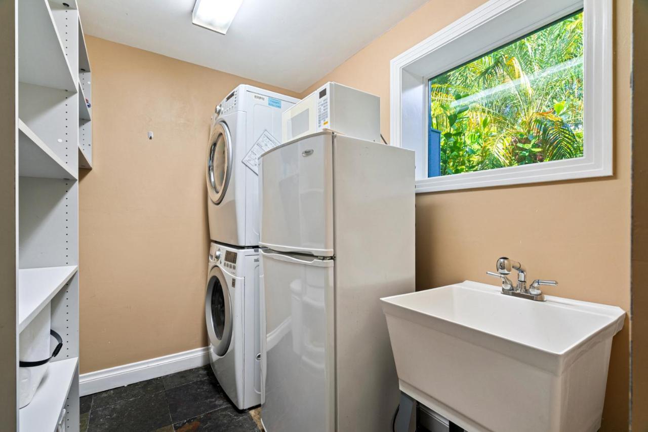 #1 Fort Lauderdale House - Heated Salt Water Pool - Private Oasis-Updated Gorgeous 3Br 3Ba - Las Olas Bagian luar foto